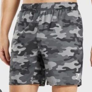 GYMSHARK Arrival Mens large lightweight camo shorts